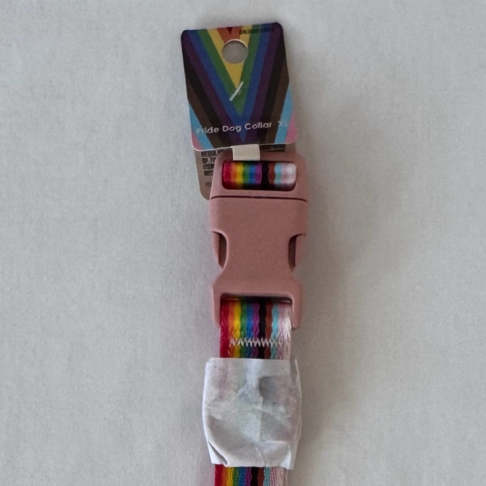 NWT Dog Collar, Rainbow, Pride, Extra Large